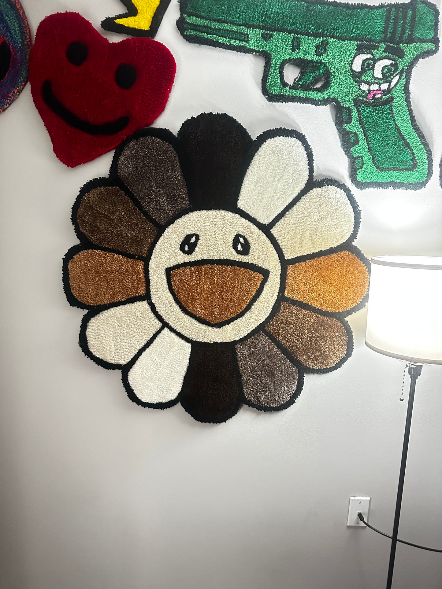 Smiling Flower Rug Brown